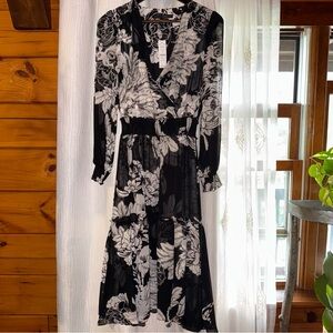 White House Black Market Monochrome Floral Long Sleeve Dress New w tags